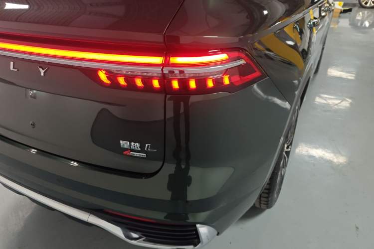 Used Geely Auto Monjaro L 2025 Dongfang Yao 2.0TD Automatic All-Wheel-Drive Wangyue Edition
