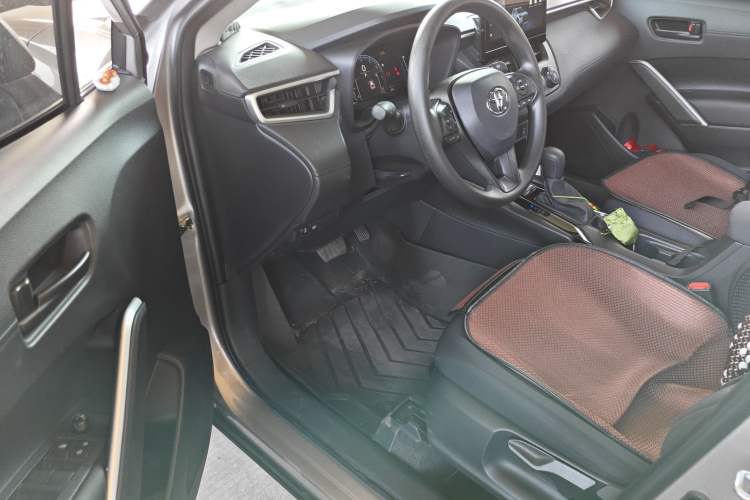 Used Toyota Corolla Cross 2023 2.0L Pioneer Edition