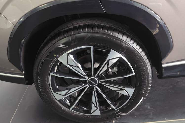 Used Roewe RX5 New Energy 2023 eRX5 Super Hybrid Premium Edition
