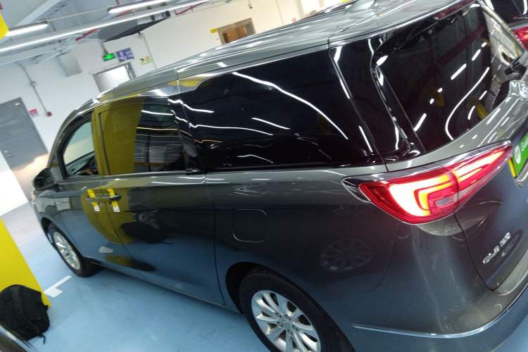 Used Buick GL8 2017 ES 28T Comfort Model China V Standard
