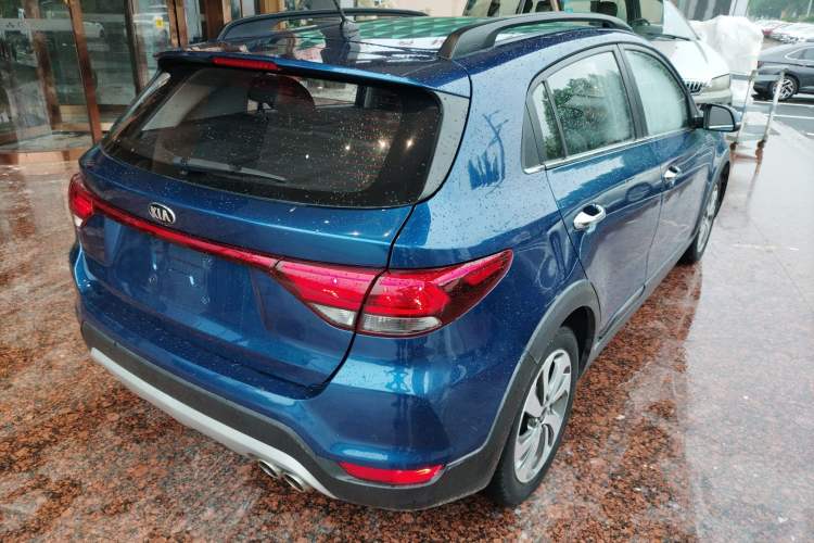 Used Kia KX Cross 2017 1.4L AT GLS
