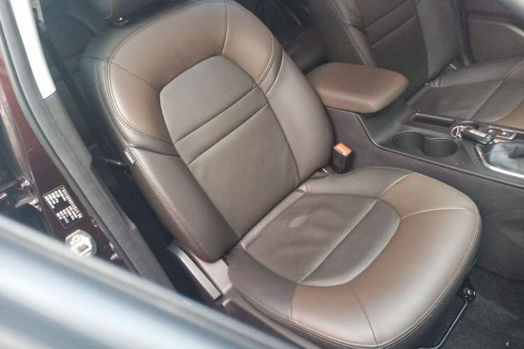 Used GAC Trumpchi GS4 2017 235T Automatic Two-Wheel Drive Luxury Smart Connectivity Version
