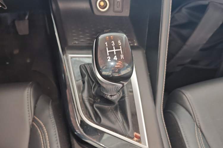 Used Changan CS15 2021 1.5L Manual Entry-Level Trim
