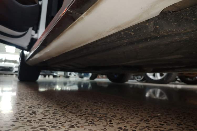 Used Mercedes-Benz E-Class 2019 E 200 L Sport Edition