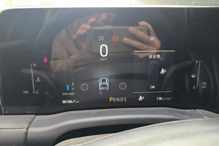 Used Ford Edge 2021 Facelifted PLUS EcoBoost 245 Two-Wheel Drive XLT 7-Seater
