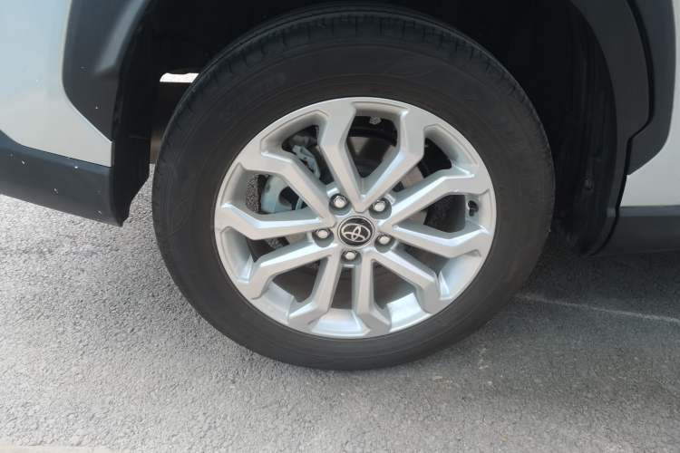 Used Toyota FRONTLANDER 2024 2.0L CVT Leading Plus Edition
