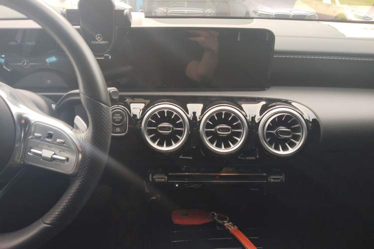 Used Mercedes-Benz A-Class 2022 A 200 L Sport Sedan Fashion Model