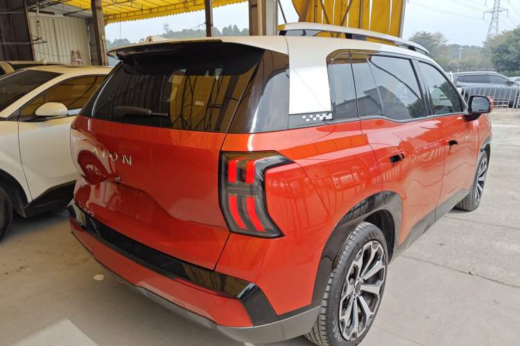 Used AION V 2024 Aion Tyrannosaurus 650 LiDAR Edition
