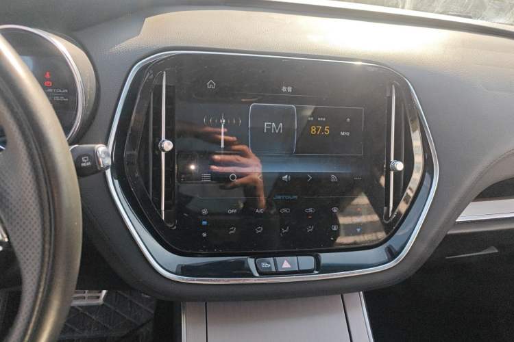 Used JETOUR X70 2020 1.5T DCT YueXing Edition 5 Seats
