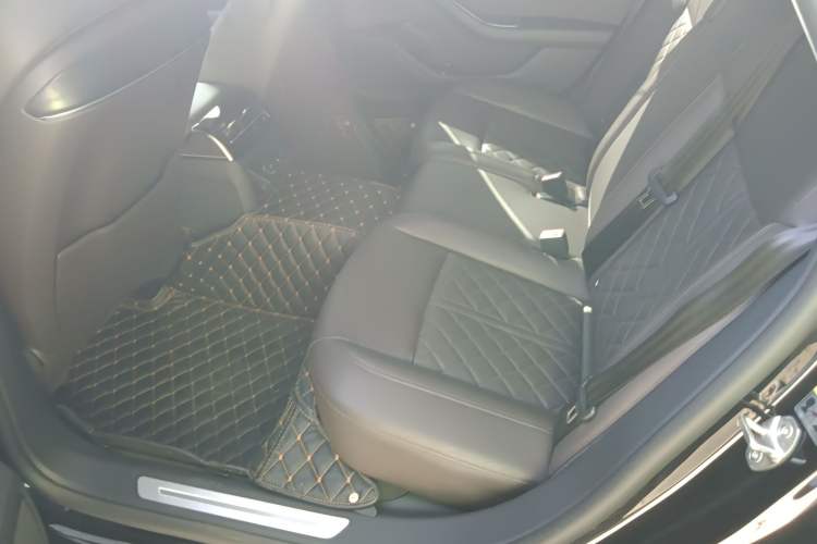 Used Audi A8 2022 A8L 50 TFSI quattro Comfort Edition Collector's Model
