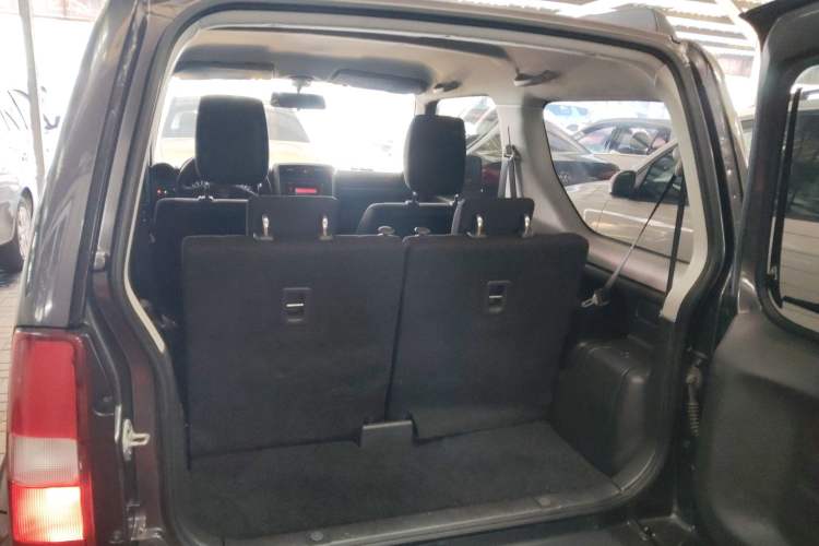 Used Suzuki Jimny 2015 1.3 AT JLX