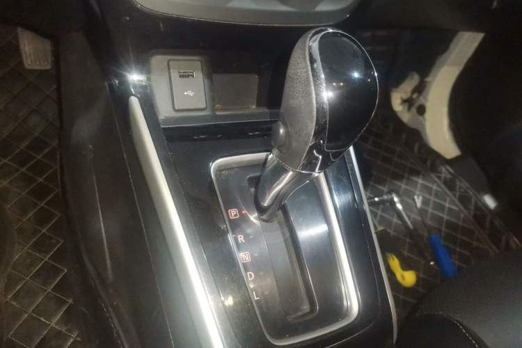 Used Nissan Sylphy 2019 1.6XV CVT Smart Connect Luxury Edition China VI Standard