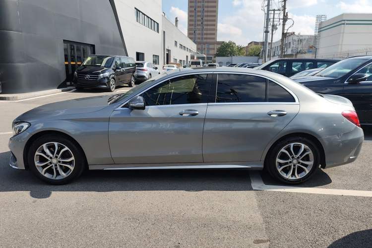 Used Mercedes-Benz C-Class 2015 C 200 L Sport Edition