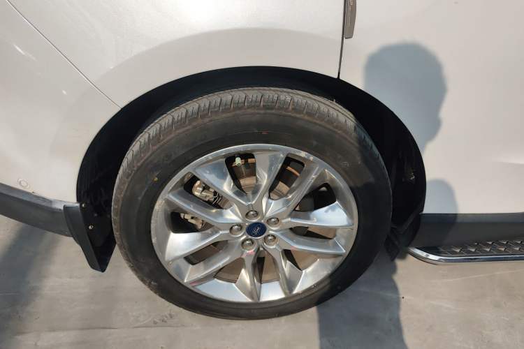 Used Ford Edge 2017 EcoBoost 245 Four-Wheel Drive Sporty 7-Seater