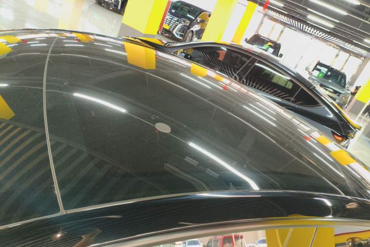 Used Tesla Model Y 2023 Long-Range All-Wheel-Drive Version
