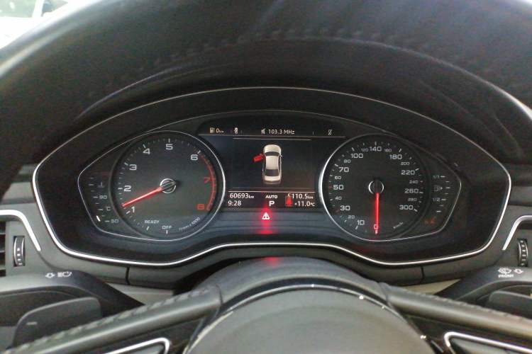 Used Audi A4L 2019 40 TFSI Ambition China VI