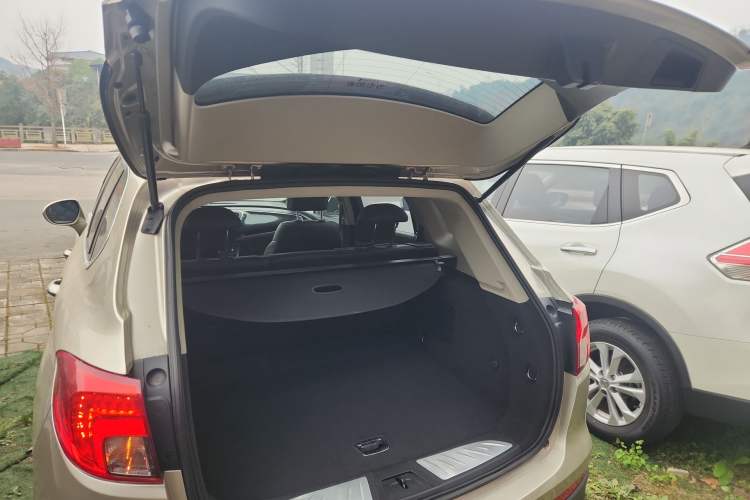 Used Buick Envision 2015 20T Two-Wheel-Drive Leading Model
