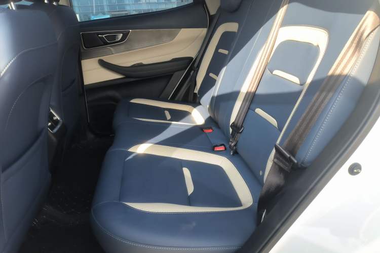 Used Chery Tiggo 5x 2023 1.5L CVT Fashion Edition
