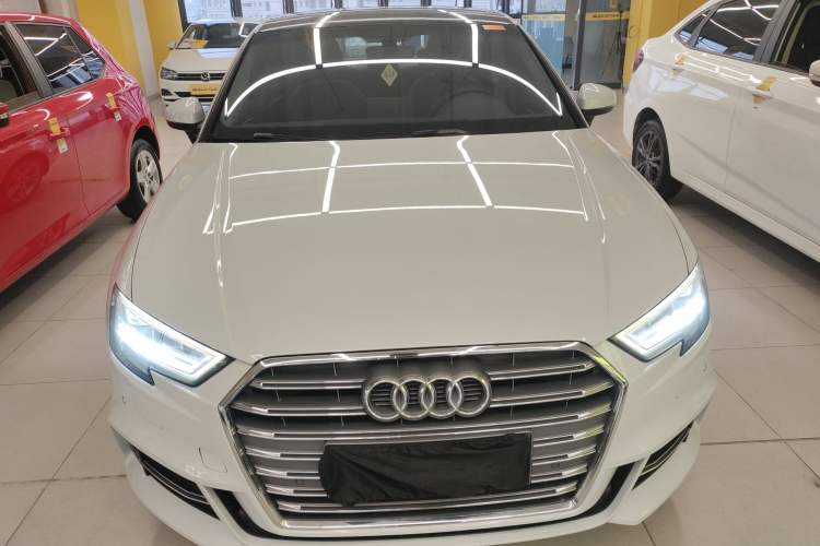 Used Audi A3 2020 Limousine 35 TFSI Fashion Edition China VI Emission Standard
