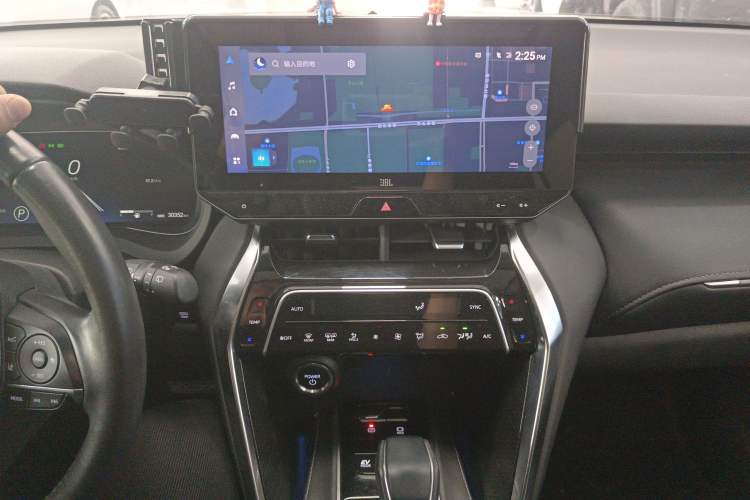 Used Toyota Venza 2023 2.5L Smart Electric Hybrid Dual-Drive Prestige Version
