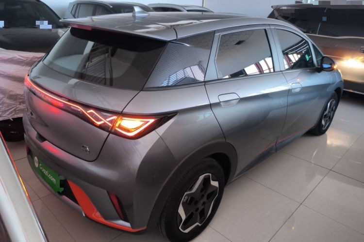 Used BYD Dolphin 2021 405 km Fashion Edition
