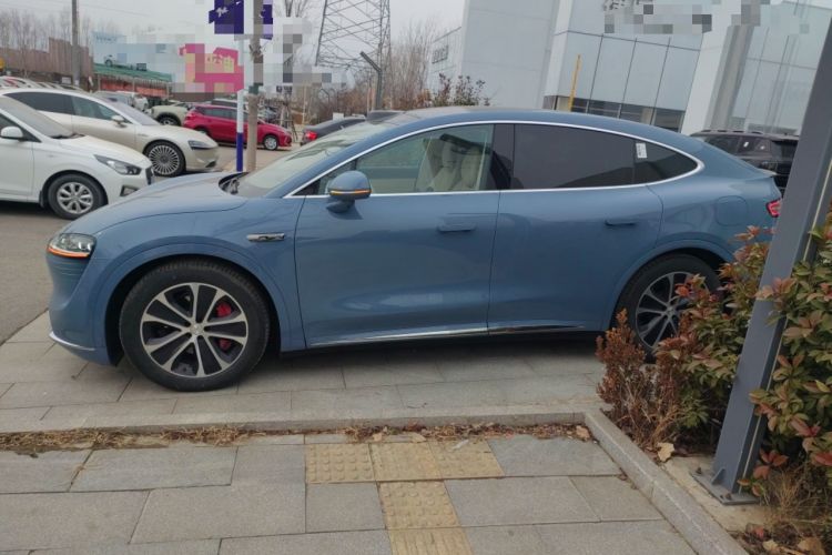 Used Hima Luxeed R7 2024 All-Electric 736 km Ultra
