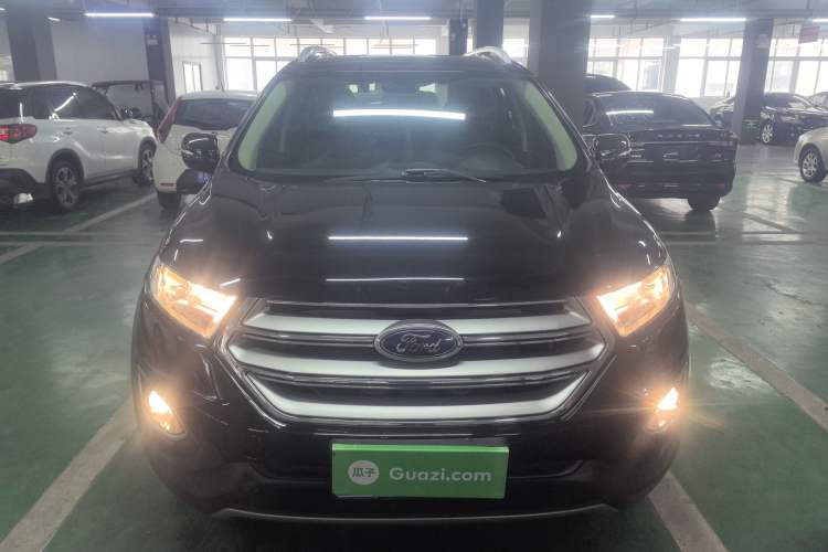 Used Ford Edge 2018 Facelifted EcoBoost 245 Two-Wheel-Drive Platinum Edition 5 Seats China V Emission Standard
