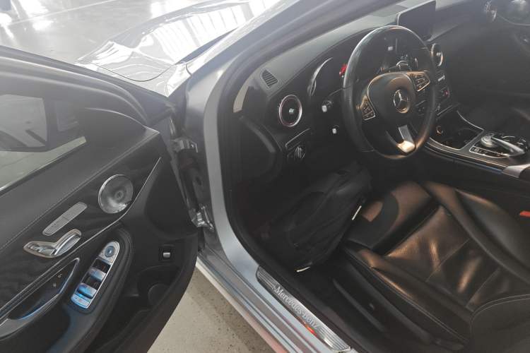 Used Mercedes-Benz C-Class 2015 C 200 L Sport Edition
