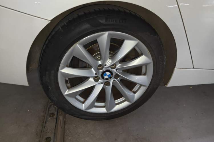 Used BMW 3 Series GT 2018 320i Sport Edition
