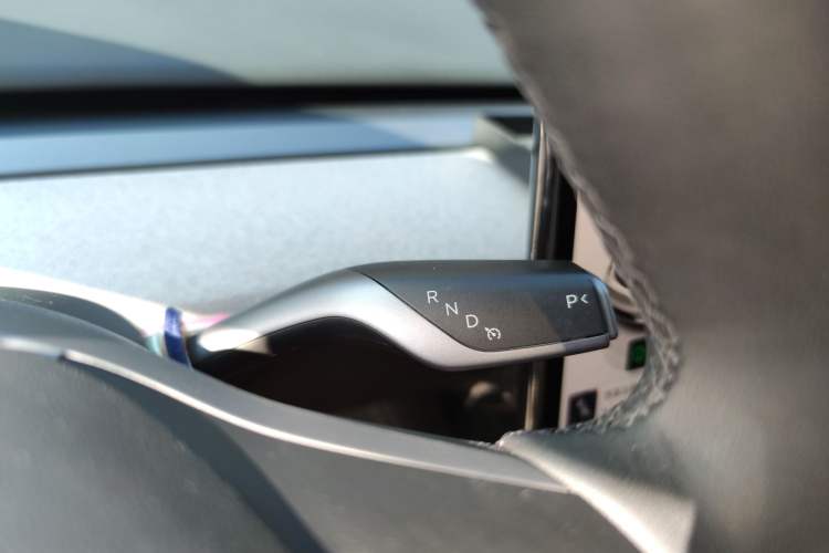 Used Tesla Model Y 2024 Rear-Wheel-Drive Version