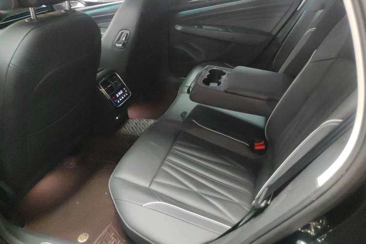 Used Volkswagen Passat 2022 330TSI Luxury Edition
