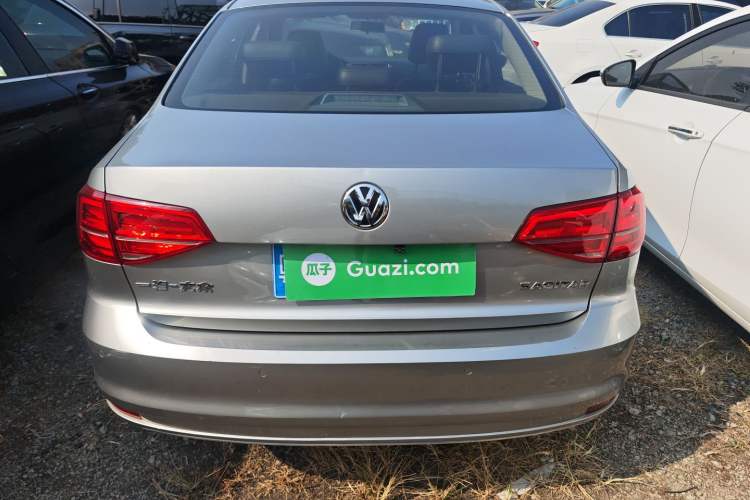 Used Volkswagen Sagitar 2015 1.6L Automatic Comfort Model