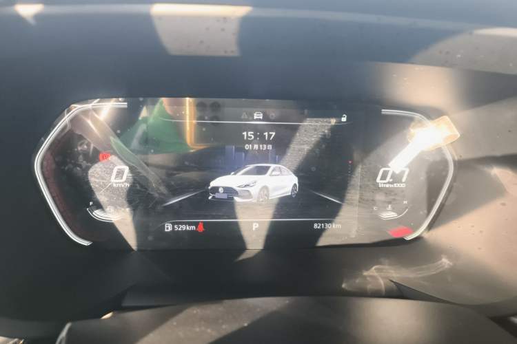 Used MG 5 2021 180 DVVT CVT Youth Luxury Edition
