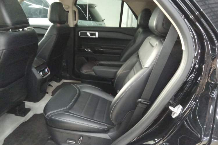 Used Ford Explorer 2023 EcoBoost 285 4x4 Trend Plus Edition 6 Seats