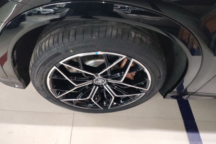 Used BYD Song L EV 2025 Intelligent Driving Version 602 km Range LiDAR-equipped All-Wheel-Drive Type