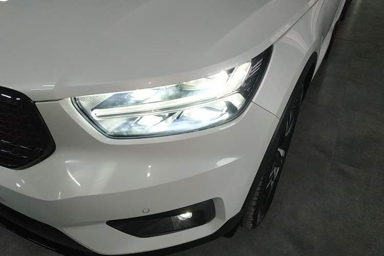 Used Volvo XC40 2020 T4 Four-Wheel Drive Smart & Sporty Edition