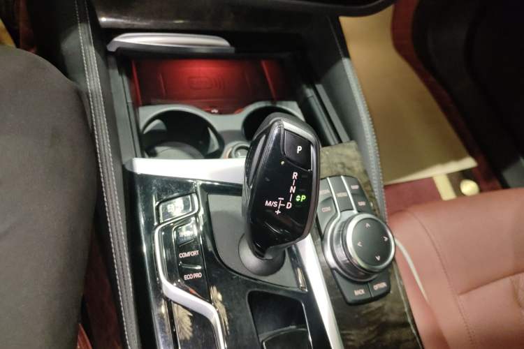 Used BMW 5 Series 2022 Restyled 525Li M Sport Package
