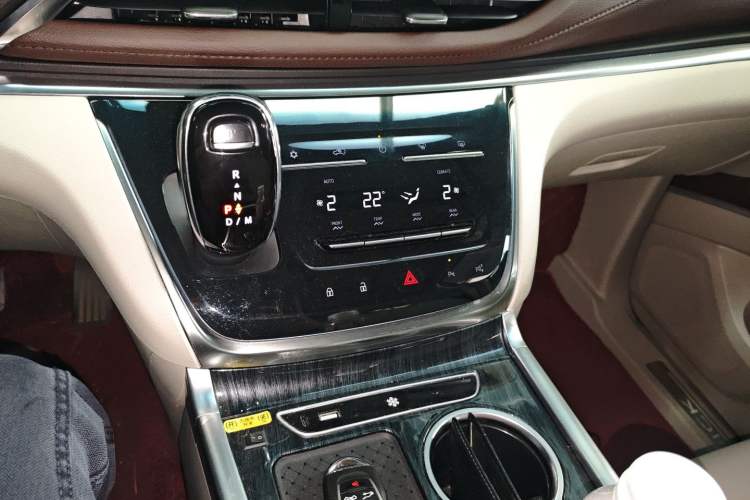 Used Buick GL8 2021 Land Cruiser Executive 652T Premium Model
