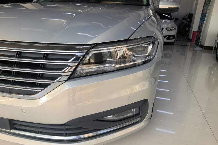 Used Volkswagen Lavida 2019 280TSI DSG Luxury Edition China VI Standard
