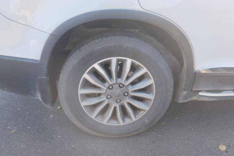 Used Haval H6 2015 Sport Edition 1.5T Automatic Two-Wheel Drive Luxury Model
