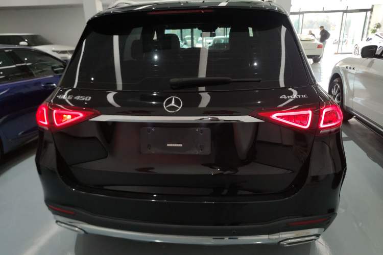 Used Mercedes-Benz GLE 2023 GLE 350 4MATIC Stylish Model
