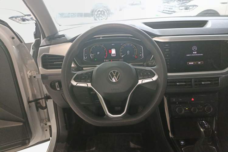 Used Volkswagen Tacqua 2023 200TSI DSG Joy-Connect Edition