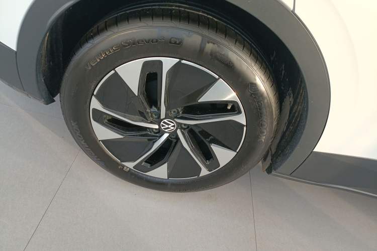 Used Volkswagen ID.4 CROZZ 2025 Pure Edition

