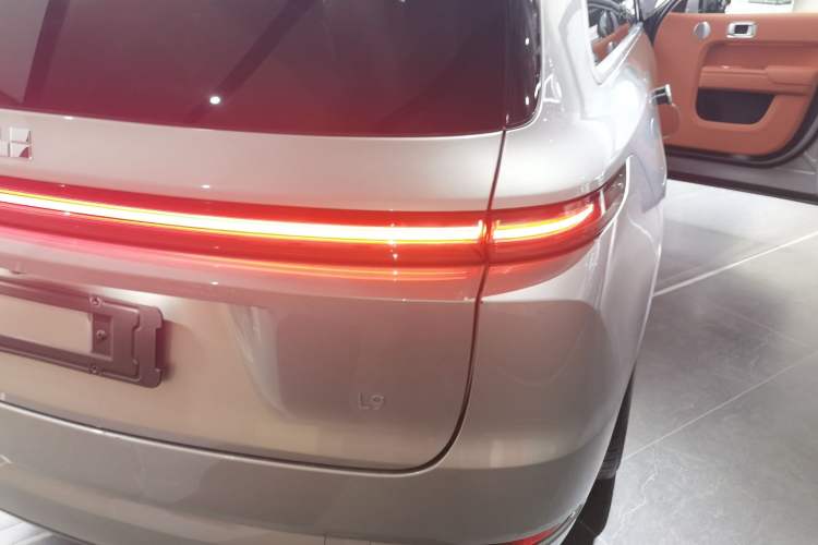 Used Li Auto L9 2022 Max model
