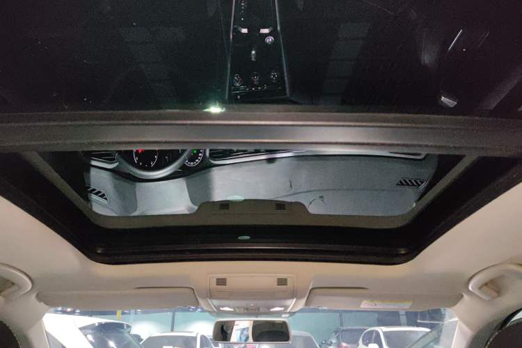 Used Volkswagen T-ROC 2020 230TSI DSG Two-Wheel Drive Advanced Version
