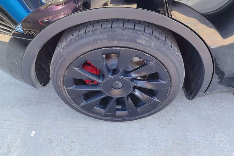 Used Tesla Model Y 2023 Rear-Wheel-Drive Version