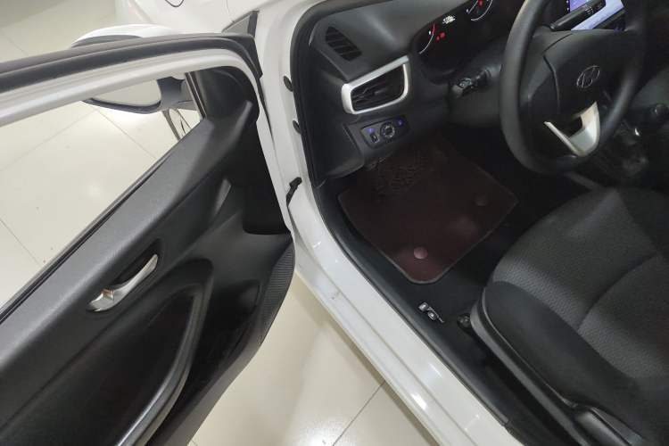 Used Hyundai Verna 2020 1.4L Manual GL Refreshed Edition