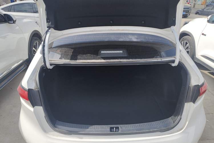 Used Toyota Levin 2022 Dual-Motor 1.8H E-CVT Leading Edition
