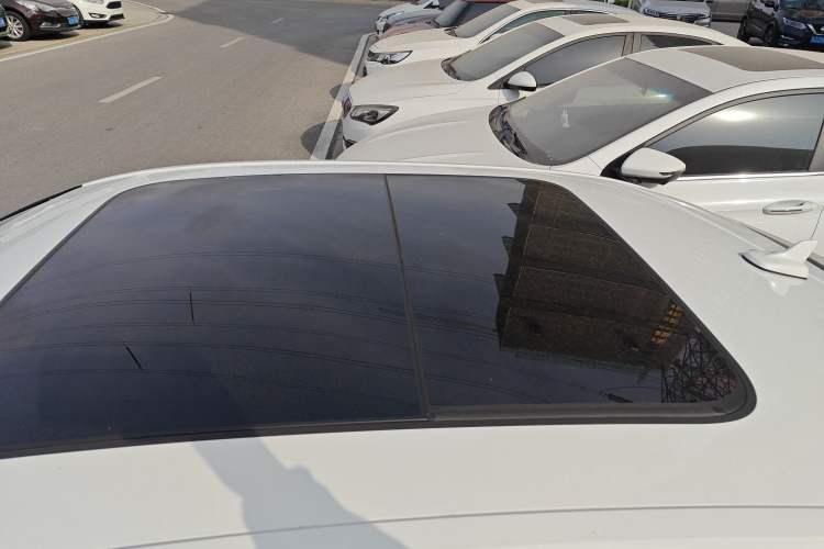 Used Audi A4L 2018 30th Anniversary Edition 40 TFSI Fashion Model
