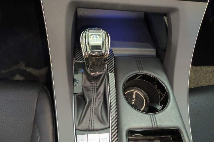 Used Toyota Avalon 2021 2.5L Luxury Edition
